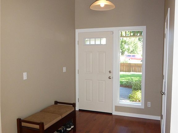 4th image of 5317 N 38th St