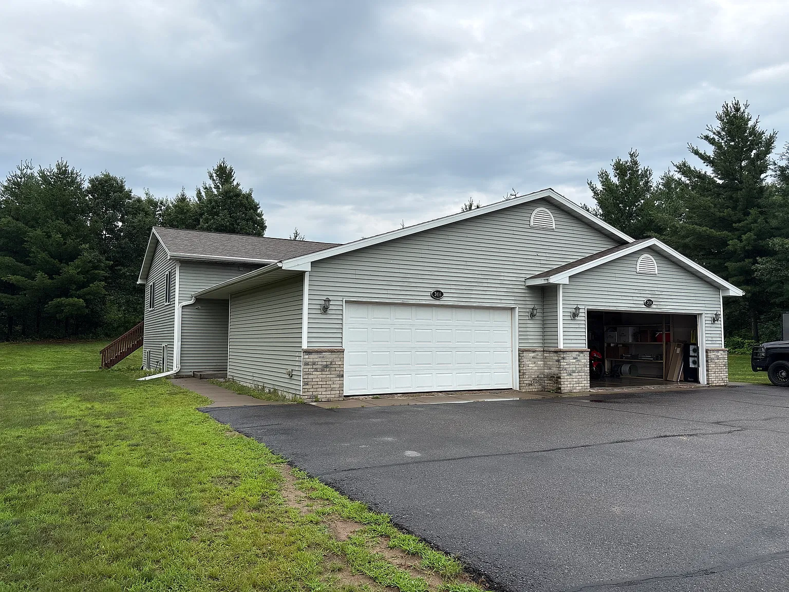 3 bed, $1,675 — Photo 1