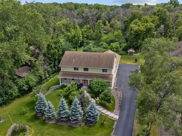 766 County Road F E, Vadnais Heights, MN 55127