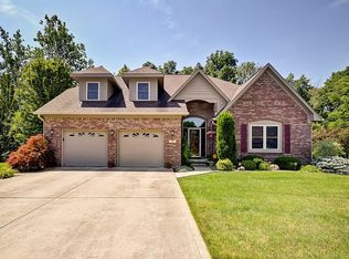 105 Pioneer Ct, Mooresville, IN 46158