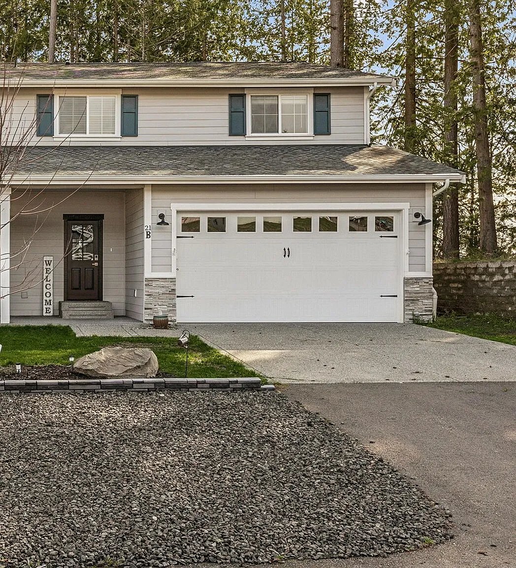 3 bed, 2.5 bath, 1810 sqft, $2,500 — Photo 1