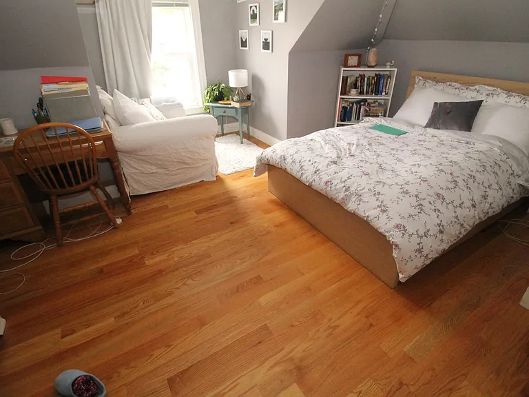 35 Raymond St — Photo 11