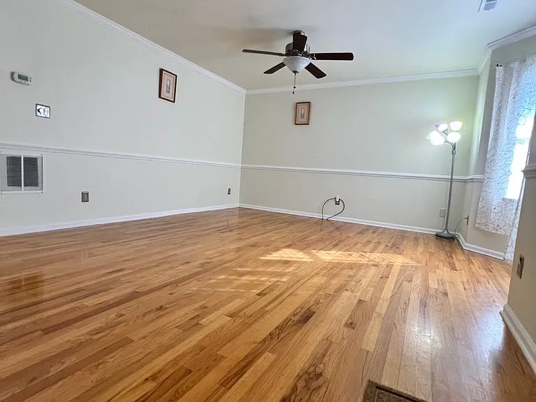 4622 Briarwood Dr — Photo 24