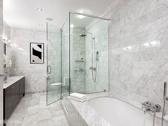 4th image of 72 Mercer St APT 3E