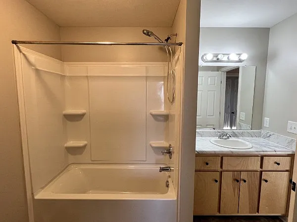 533 Patriot Park Ct #C — Photo 11