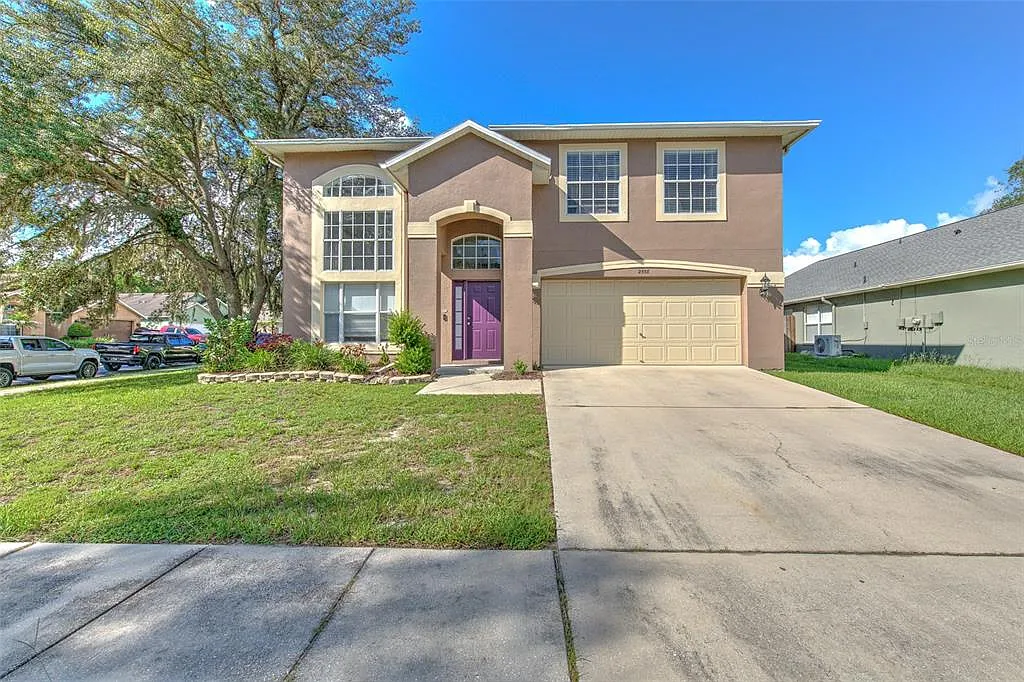 4 bed, 3.0 bath, 2339 sqft, $3,300 — Photo 1