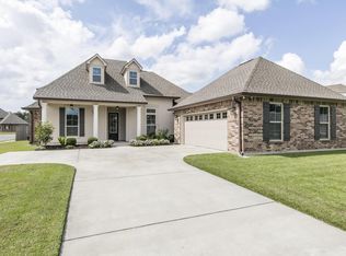 401 Bay Meadow Ln, Lafayette, LA 70507