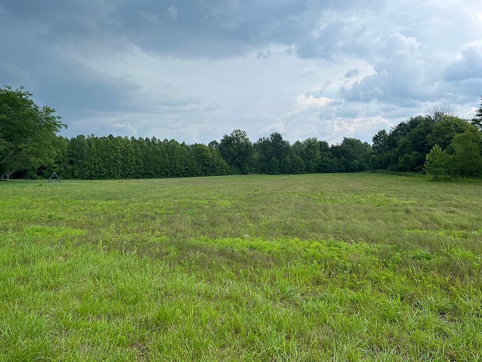 2nd image of 3000 N County Road 975 E