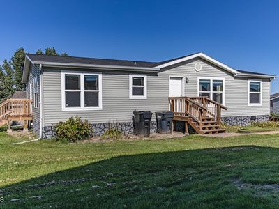 3867 N Valley Loop, Bismarck, ND, 58503