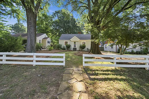 1424 Lyon Ct Photo 1