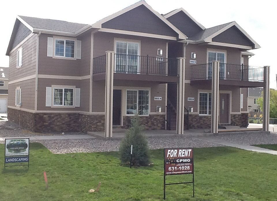 1st image of 3803 Victoria Dr Unit B