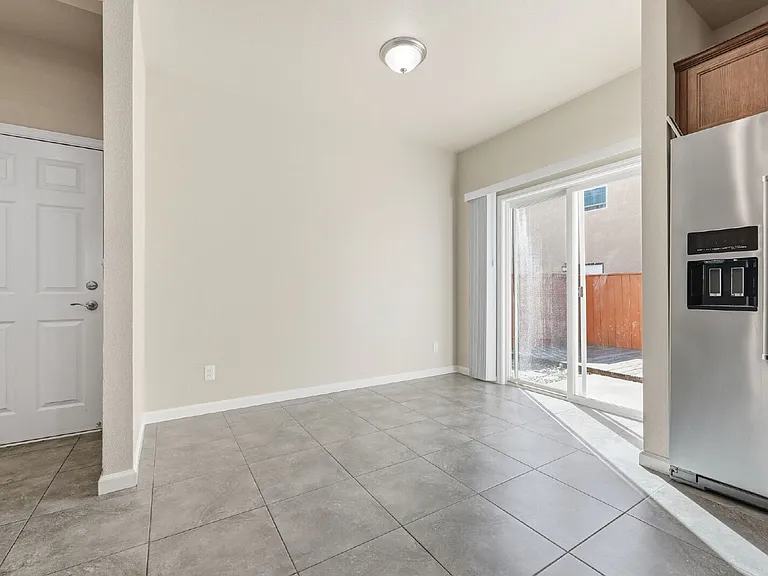 669 Mission De Oro Dr — Photo 12