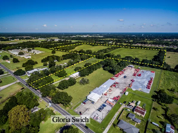 400 E Gloria Switch Rd, Carencro, LA 70520