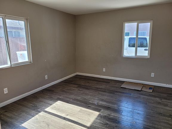 4th image of 1067 S Herbert Ave
