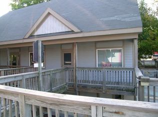 29 Mill St, Wolfeboro, NH 03894
