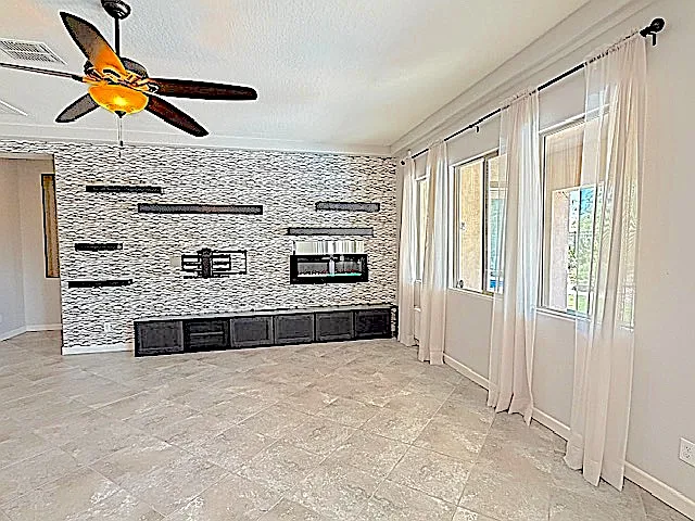 1142 E Bajor St — Photo 30