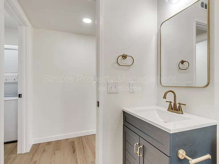 814 W Hill St #1 — Photo 12