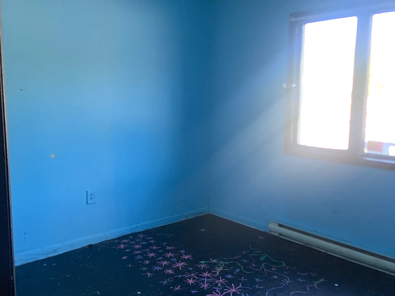 2 bed, 900 sqft, $750 — Photo 2