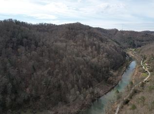 594 Morning Glory Ln, Stinnett, KY 40868