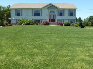 220 Pierce Rd, Brewer, ME 04412