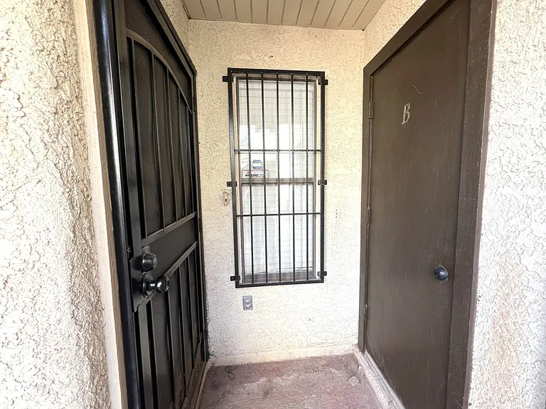 2201 Sun Ave #B — Photo 18