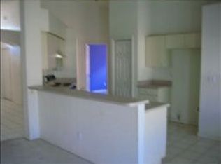 428 Sand Ridge Dr, Valrico, FL 33594