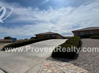 16340 Wato Rd APT B, Apple Valley, CA 92307