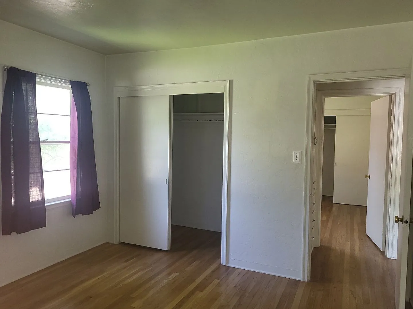 700-722 Gordon Avenue — Photo 4