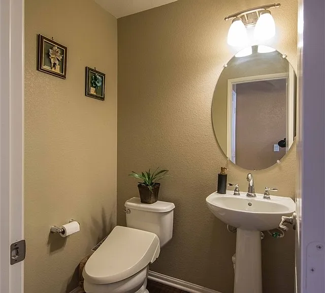1862 Hazel Ct #8 — Photo 8