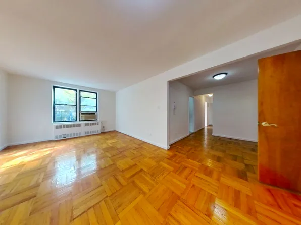 3178 Nostrand Avenue image 5 of 19