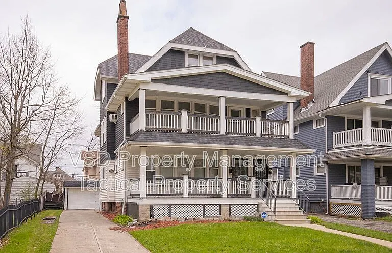 12339 Chesterfield Ave #3 — Photo 4