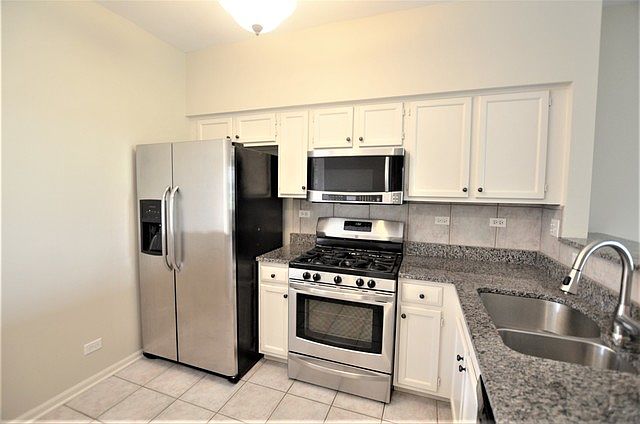 1st image of 291 Camel Bend Ct #2
