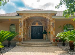House on the hill　美品 9726 Clamp Ave, San Antonio, TX 78221 | Zillow