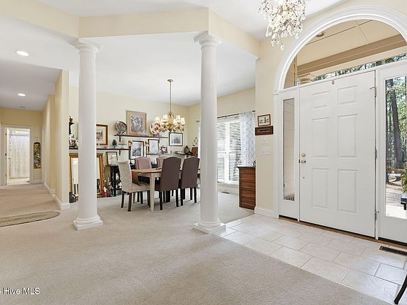4th image of 52 Greyabbey Drive