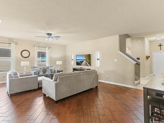 3rd image of 6719 Pleasant Bay