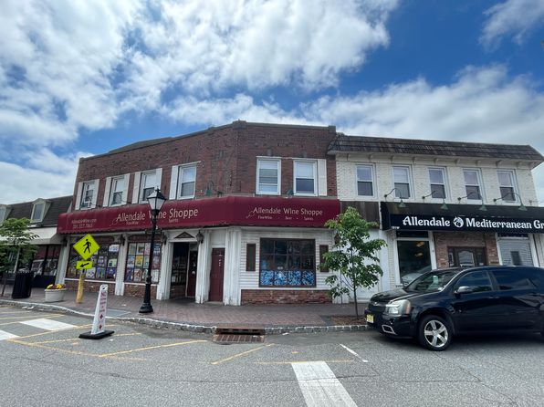 101 W Allendale Ave APT 1