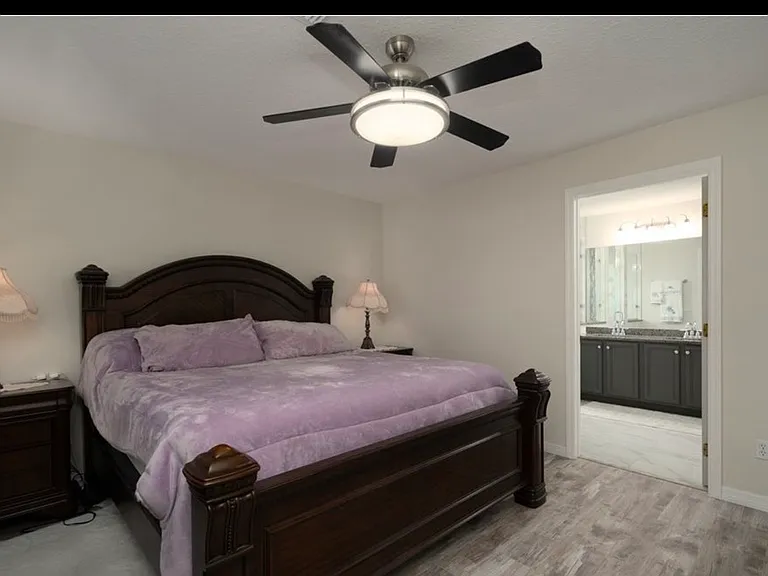 110 SW 24th Ave — Photo 5
