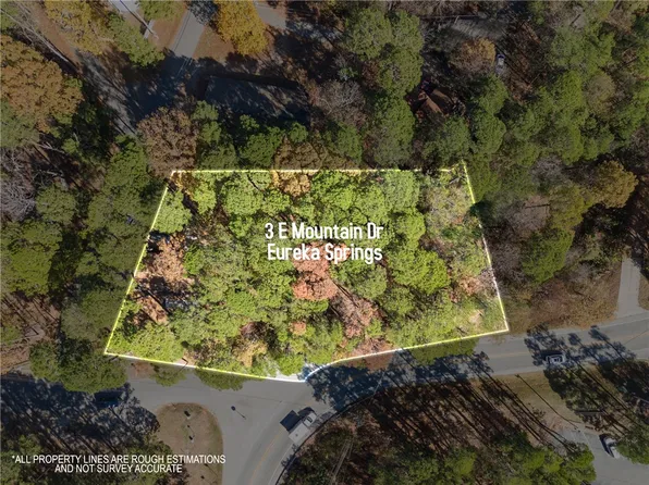 3 E Mountain Dr, Eureka Springs, AR 72632