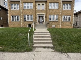 2350 N 53rd St APT 2, Milwaukee, WI 53210