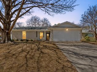 2713 Deeplake Ct, Irving, TX 75060