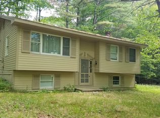 14 Merrill Rd, Freeport, ME 04032