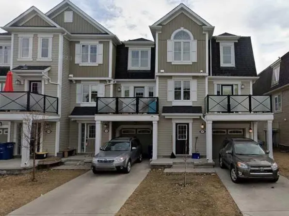 162 E Windstone Mews SW, Airdrie, AB T4B 3X4