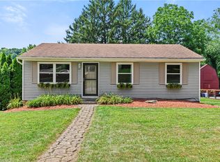 201 Dolomite Dr, Monroeville, PA 15146