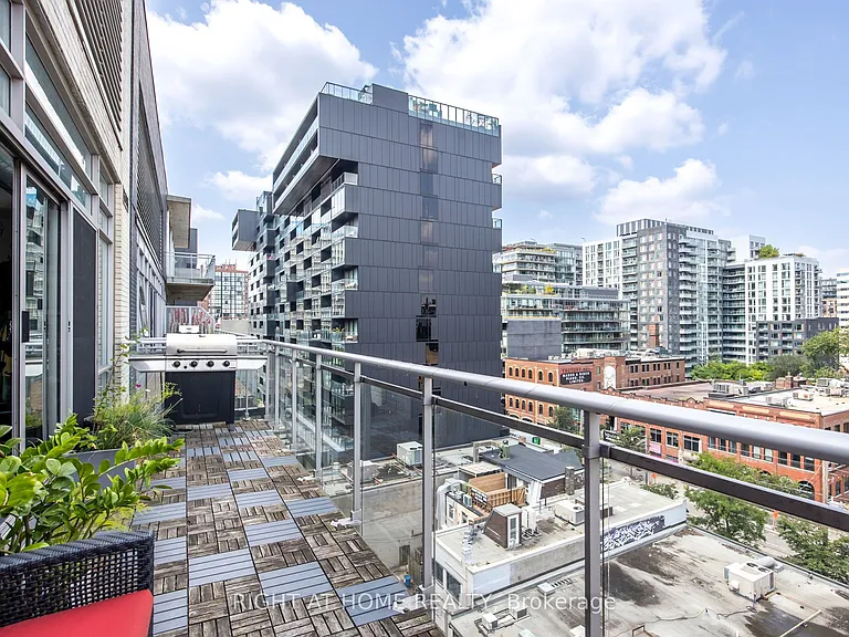 66 Portland St #Penthouse 805 — Photo 26