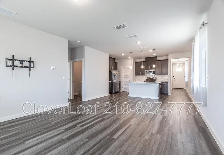 14751 Sweet Clover — Photo 9