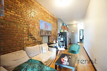 Rented by Rennit Inc.