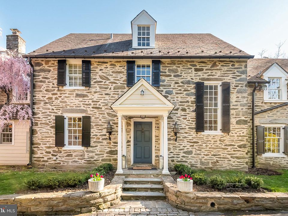 1st image of 511 Fishers Rd