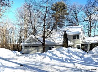 2 Briar Hill Rd, New Boston, NH 03070