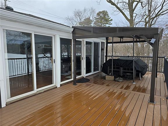 5th image of 30 Sumner Avenue