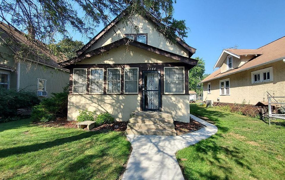 1st image of 3144 36th Ave S